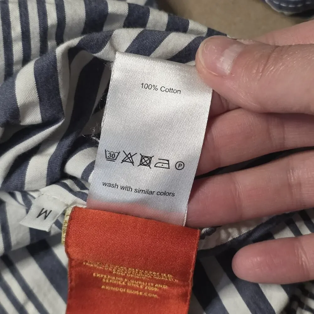 A Kind of Guise Gioia Short Sleeve Shirt in Navy/White Men's Medium Germany *